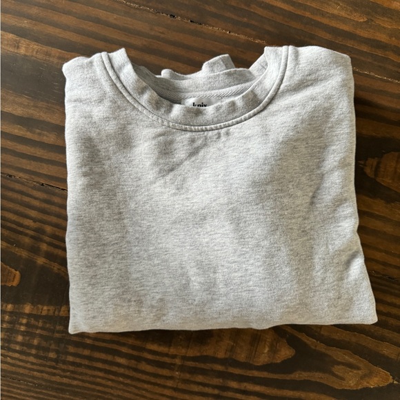 Knix Sweater BNWT Size Small - Picture 3 of 3